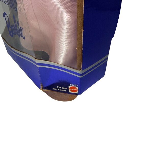 Vintage 1995 Enchanted Evening Barbie Doll #15407 in Pink Satin Gown & Fur Stole - Picture 9 of 10